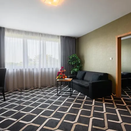 Lantier Wellness & Hotel
