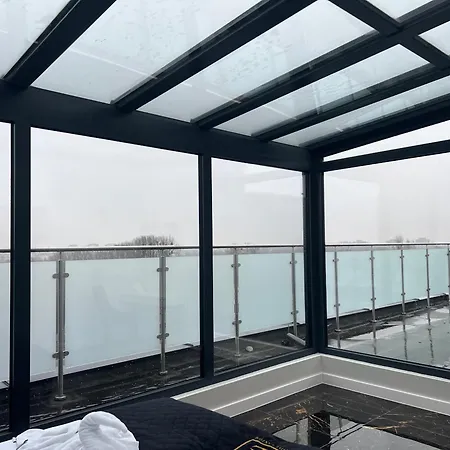 فندق Lantier & Swimming Pool Zone 4*