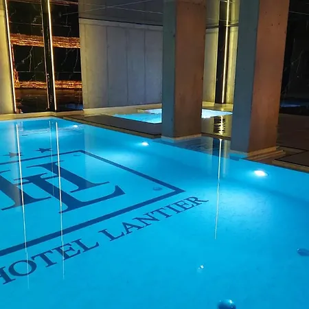 Lantier & Swimming Pool Zone 4* Bytom