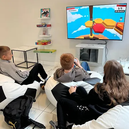 Lantier & Swimming Pool Zone ホテル