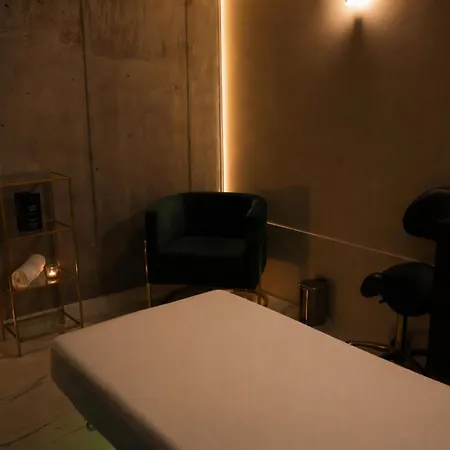 Lantier - Basen & Gabinet Hotel Bytom