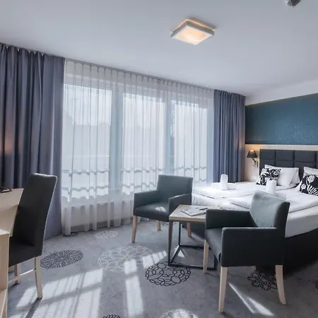 Lantier - Basen & Gabinet Hotel 4*