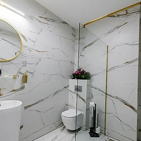 Lantier - Basen & Gabinet Otel Bytom