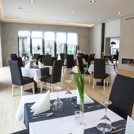Lantier - Basen & Gabinet Hotel 4*