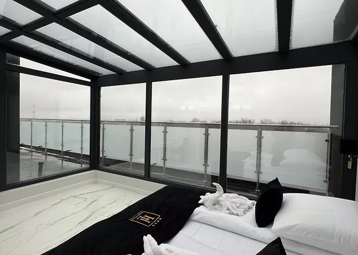 فندق Lantier & Swimming Pool Zone