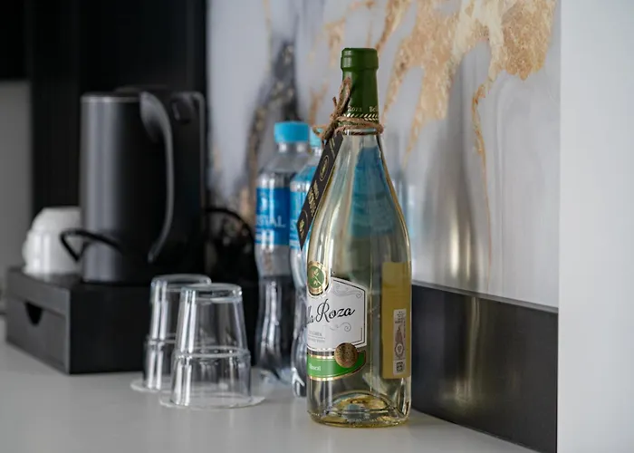 Отель Lantier & Swimming Pool Zone