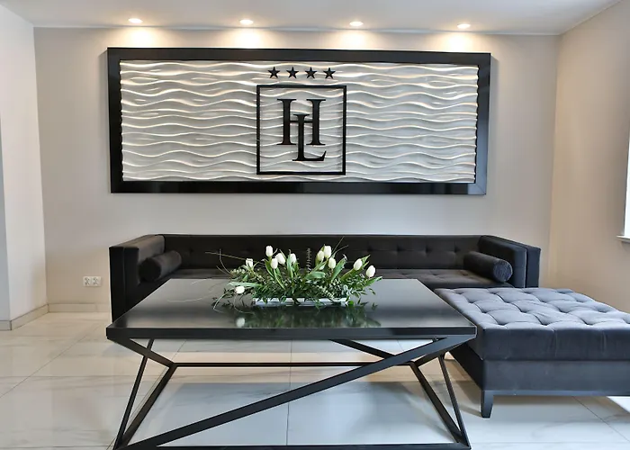 Lantier & Swimming Pool Zone 4* Bytom