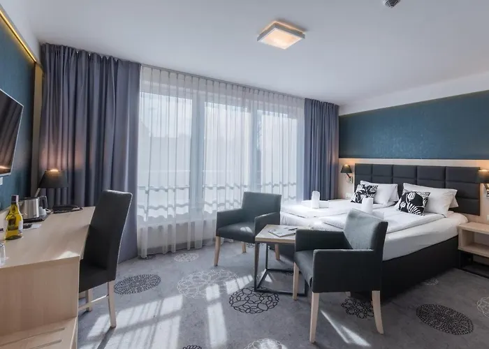 Lantier & Swimming Pool Zone Bytom